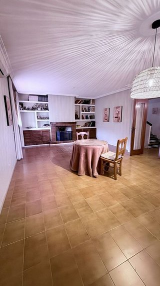 Chalet en venta en La Granja-La Colina-Los Pastores en Algeciras