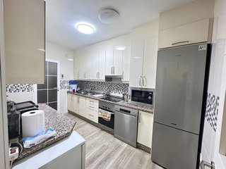Chalet en venta en Santos de Maimona (Los)