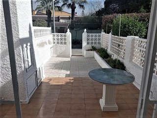 Casa adosada en venta en Nueva Torrevieja - Aguas Nuevas en Torrevieja