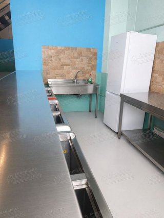 Nave industrial en venta en La Paz en Alcalá de Guadaira
