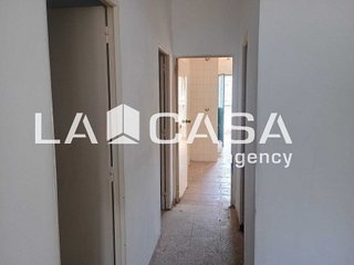 Chalet en venta en La Granja-La Colina-Los Pastores en Algeciras