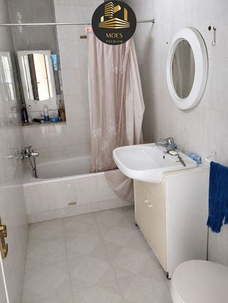 Edificio en venta en Linares