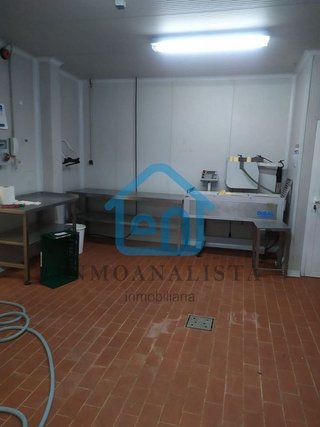 Nave industrial en venta en Utiel