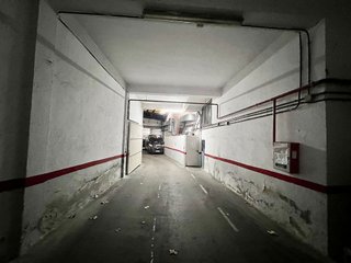 Garaje en venta en Lucero en Madrid