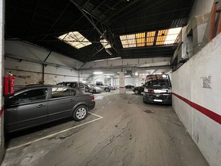 Garaje en venta en Lucero en Madrid