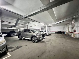 Garaje en venta en Lucero en Madrid