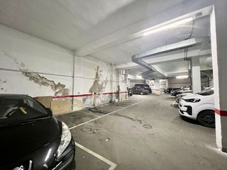 Garaje en venta en Lucero en Madrid