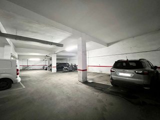 Garaje en venta en Lucero en Madrid