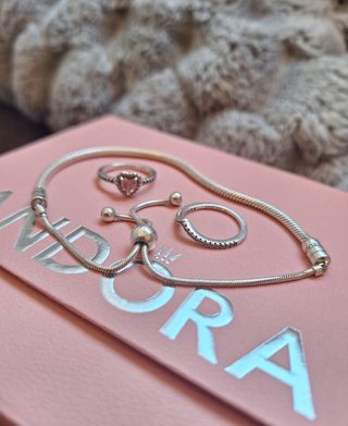 Conjunto Pandora: Pulsera y 2 Anillos T.50