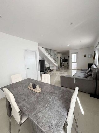 Dúplex en venta en San Bartolomé pueblo en San Bartolomé