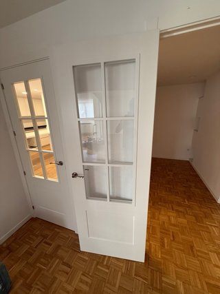 11 puertas blancas de madera