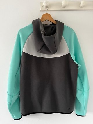 Sudadera Nike Tech Fleece Gris y Turquesa