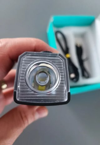 LUZ BICI LEDS CON PLACA SOLAR Y TIMBRE A  ESTRENAR