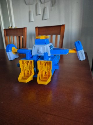 Juguete Robot Azul y Blanco