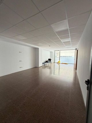 Nave industrial en alquiler en Pomar en Badalona