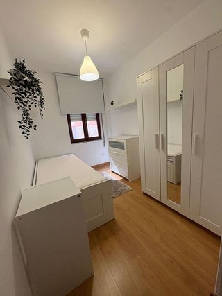 Piso en alquiler en Numancia - San Fernando en Santander