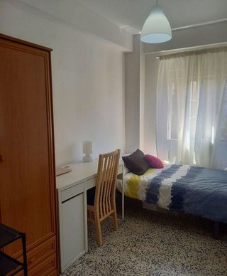 Piso en alquiler en La Luz - El Torcal en Málaga