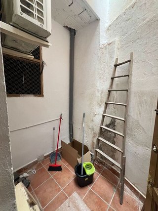 Local comercial en alquiler en Plaza de Toros - Santa Rita en Almería