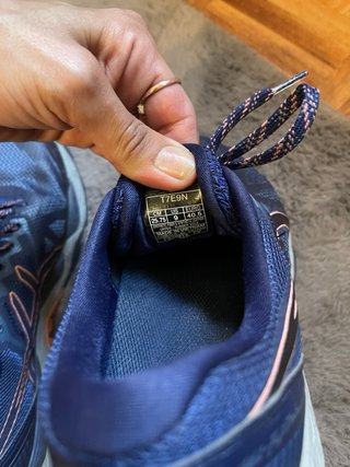 Scarpe da corsa Asics donna n. 40.5