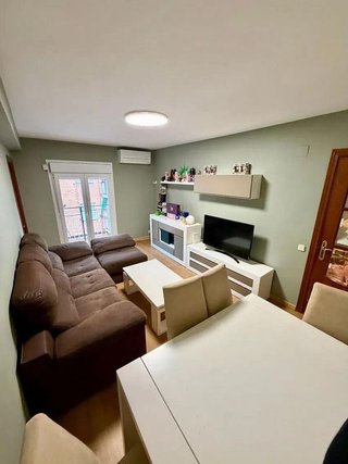 Piso en venta en Lucero en Madrid