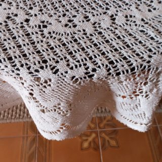Mantel redondo encaje blanco