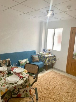 Piso en alquiler en Carolinas Bajas en Alicante