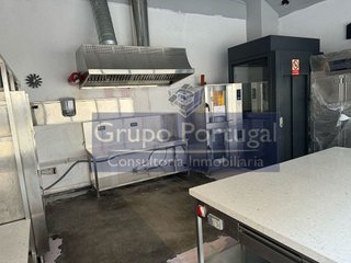 Local comercial en alquiler en Zona Industrial en Alcobendas