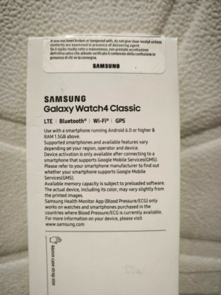 Samsung Galaxy Watch4 Classic Negro/Amarillo