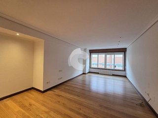 Piso en alquiler en Praza España - Casablanca en Vigo