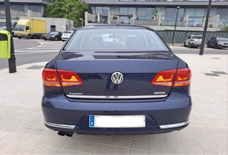 Volkswagen Passat 2011