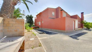 Chalet en venta en Alzabares en Elche