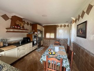 Chalet en venta en Montequinto en Dos Hermanas