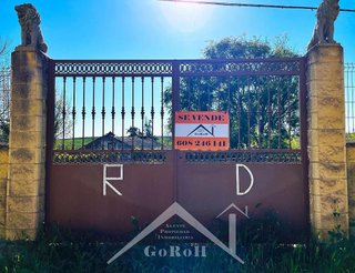 Casa adosada en venta en Villaverde del Río