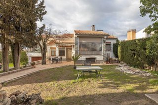 Chalet en venta en Residencial Triana - Barrio Alto en Gabias (Las)