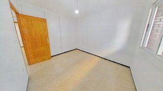 Piso en venta en Campoamor en Alicante