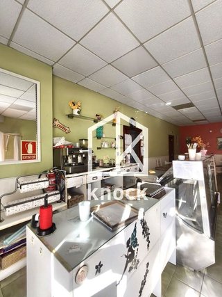 Local comercial en venta en Natahoyo en Gijón