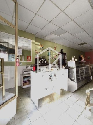 Local comercial en venta en Natahoyo en Gijón