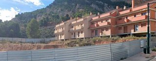 Edificio en venta en Barri Zona Nord en Alcoy/Alcoi