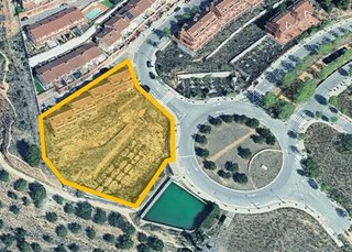 Edificio en venta en Barri Zona Nord en Alcoy/Alcoi