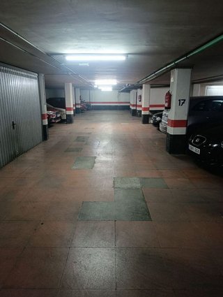 Garaje en venta en Santa Cruz - Industria - Polígono Campollano en Albacete