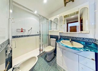 Piso en venta en Penya-Roja en Valencia