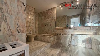 Piso en venta en Torrequebrada en Benalmádena