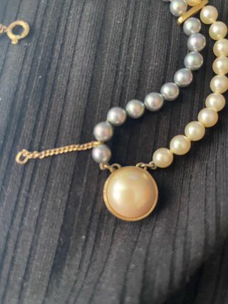 Pulsera Vintage Doble Perlas Grises y Blancas