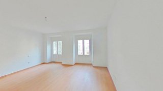 Piso en venta en Embajadores - Lavapiés en Madrid