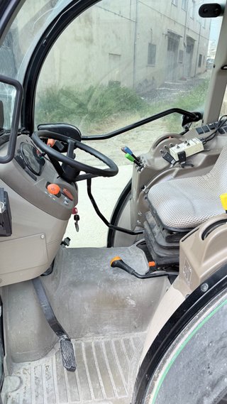 Tractor John Deere 5090GL