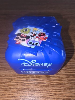 Bitzee Disney Caja Azul