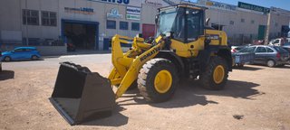 Pala Cargadora Komatsu WA200-8