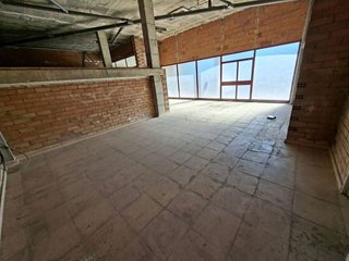 Local comercial en venta en Font Pudenta – Can Sant Joan en Montcada i Reixac