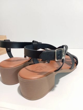 Sandali donna vera pelle made in Italy nuovi