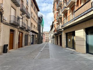 Local comercial en alquiler en Jaca